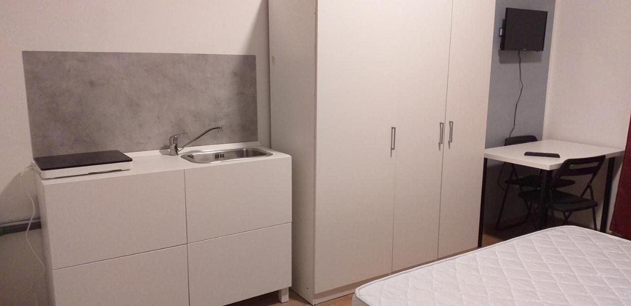Camere Salerno Buitenkant foto